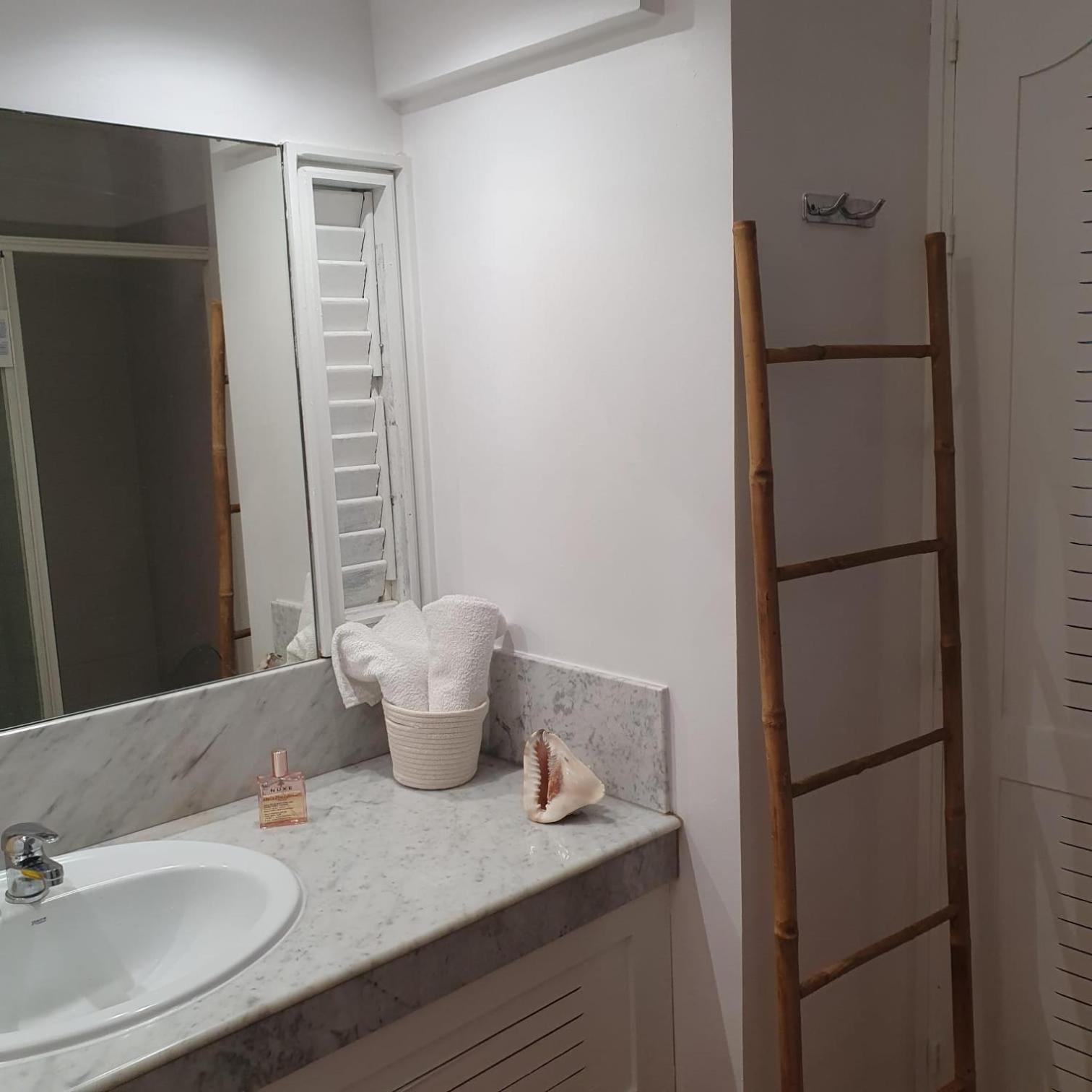 Appartement De La Baie, Vue Magnifique, Tartane La Trinite Exterior photo